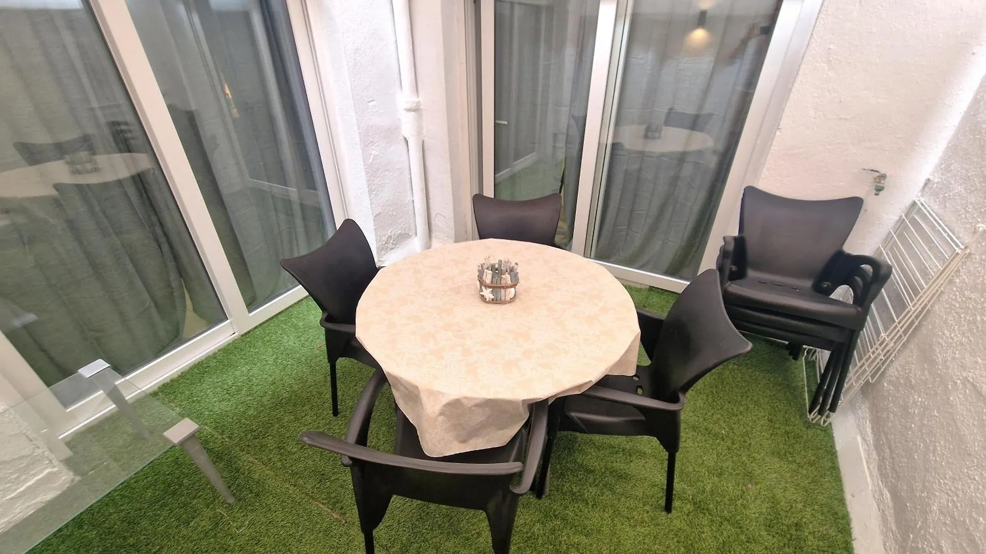 Apartamentosbiamar Cambrils 0*,  Španělsko
