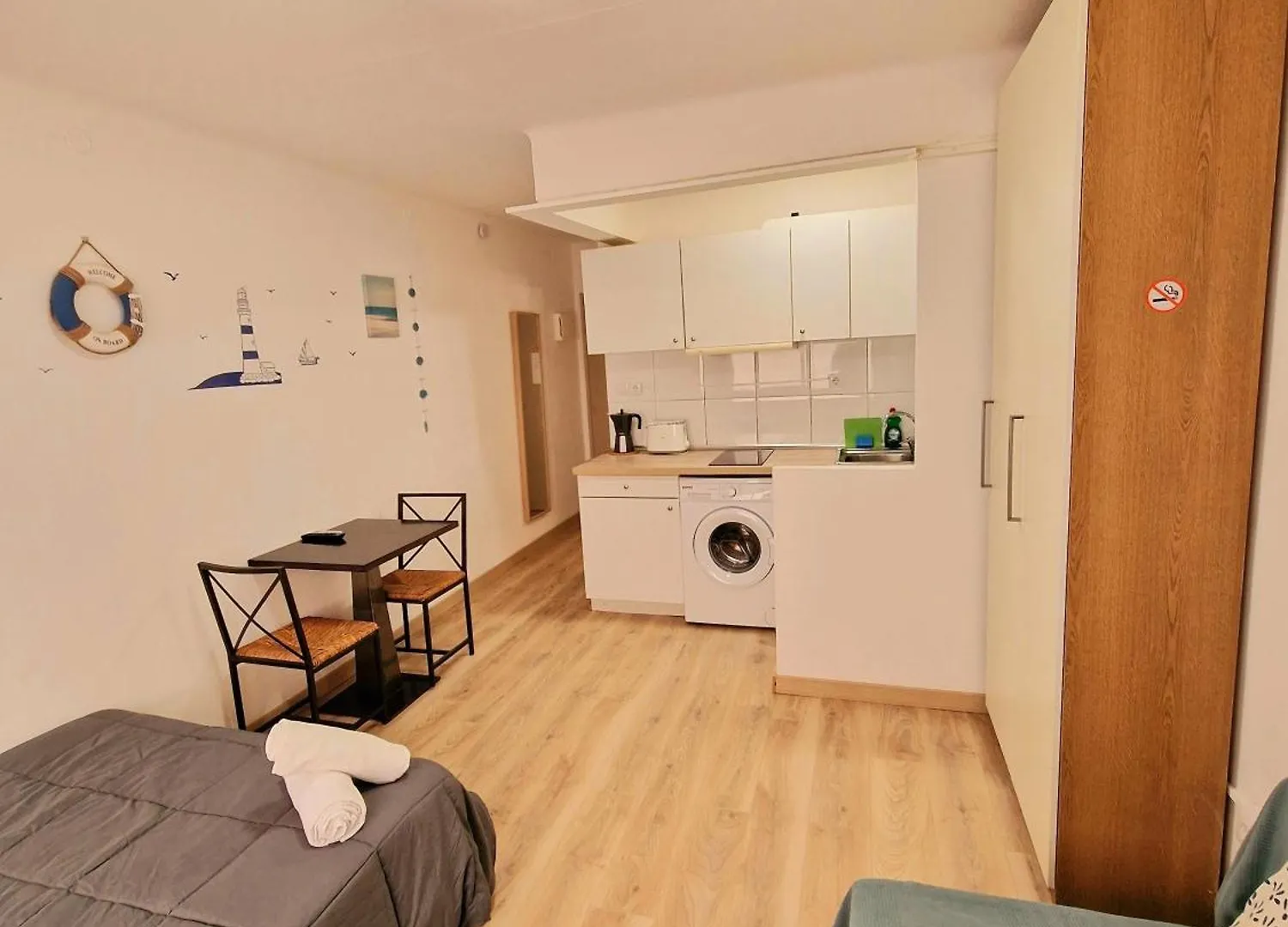 Apartamentosbiamar Cambrils 0*,  Španělsko